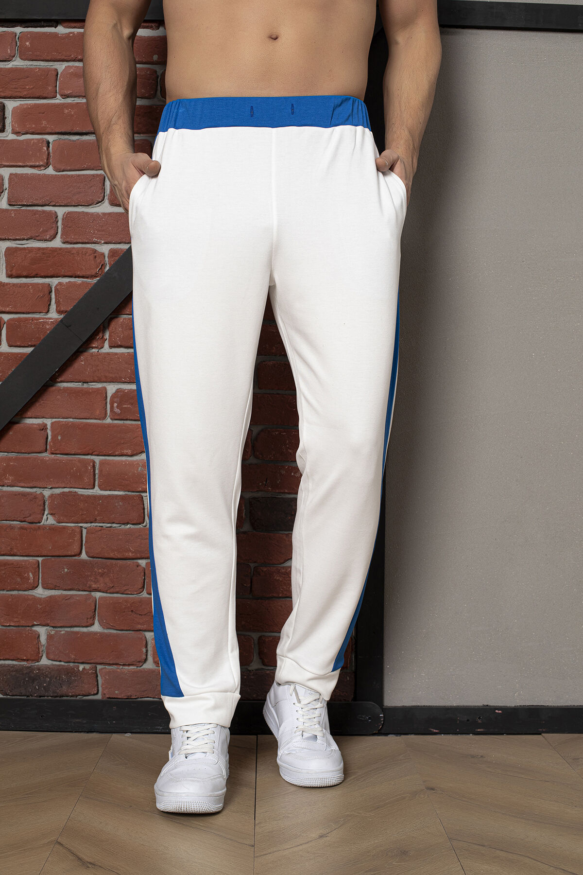 0058 Unisex Yanı Sax Mavi Şerit Krem Eşofman M - Sax mavi & Krem