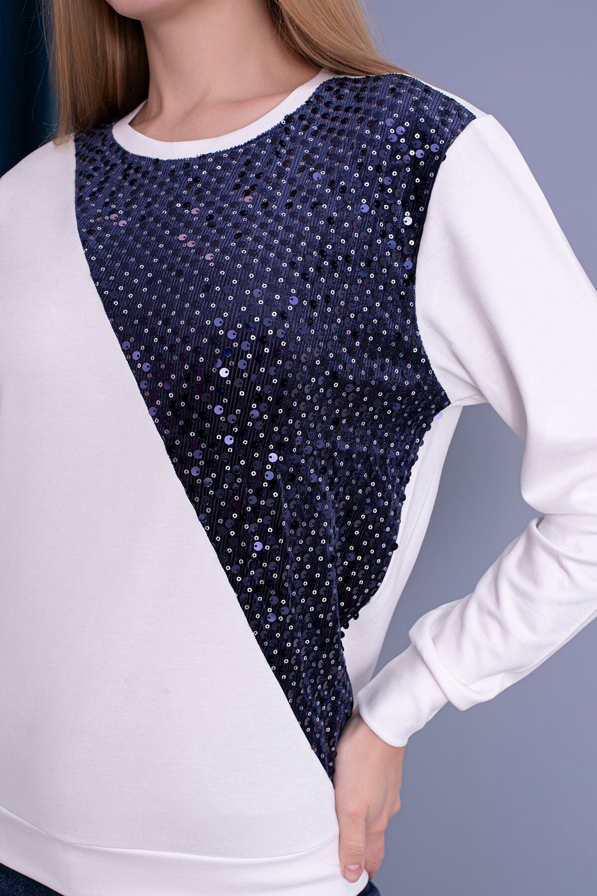 0065 oysho pullu model sweat S - krem lacivert