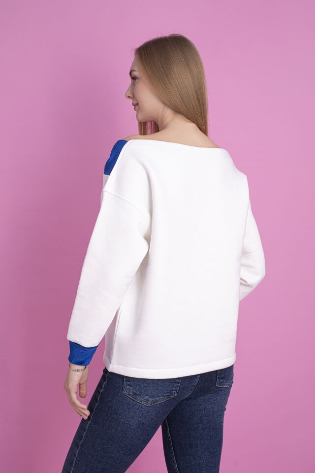 0063 Kayık yaka Krem mavi sweat 2XL - KREM