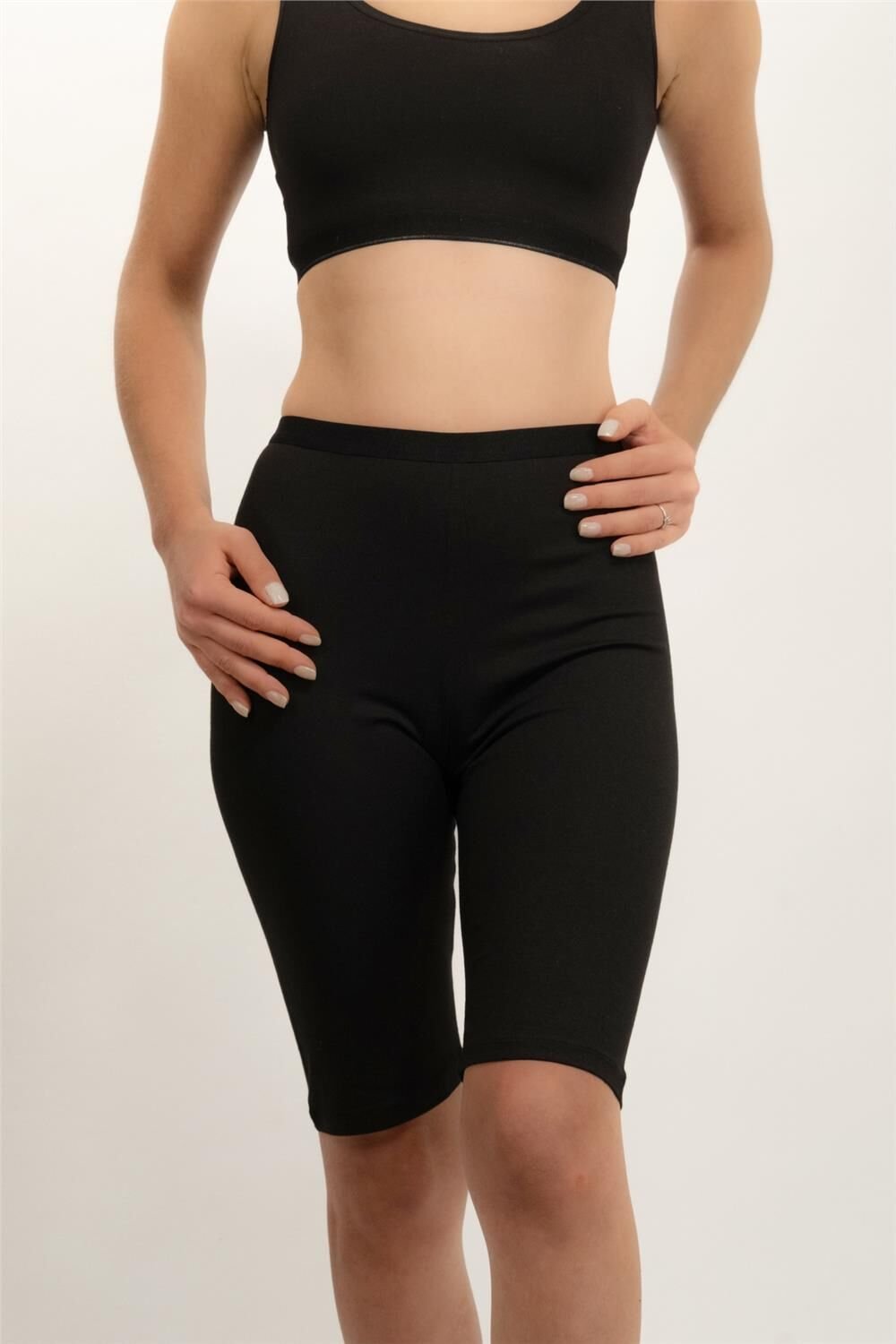 4337 Kısa Tayt Black