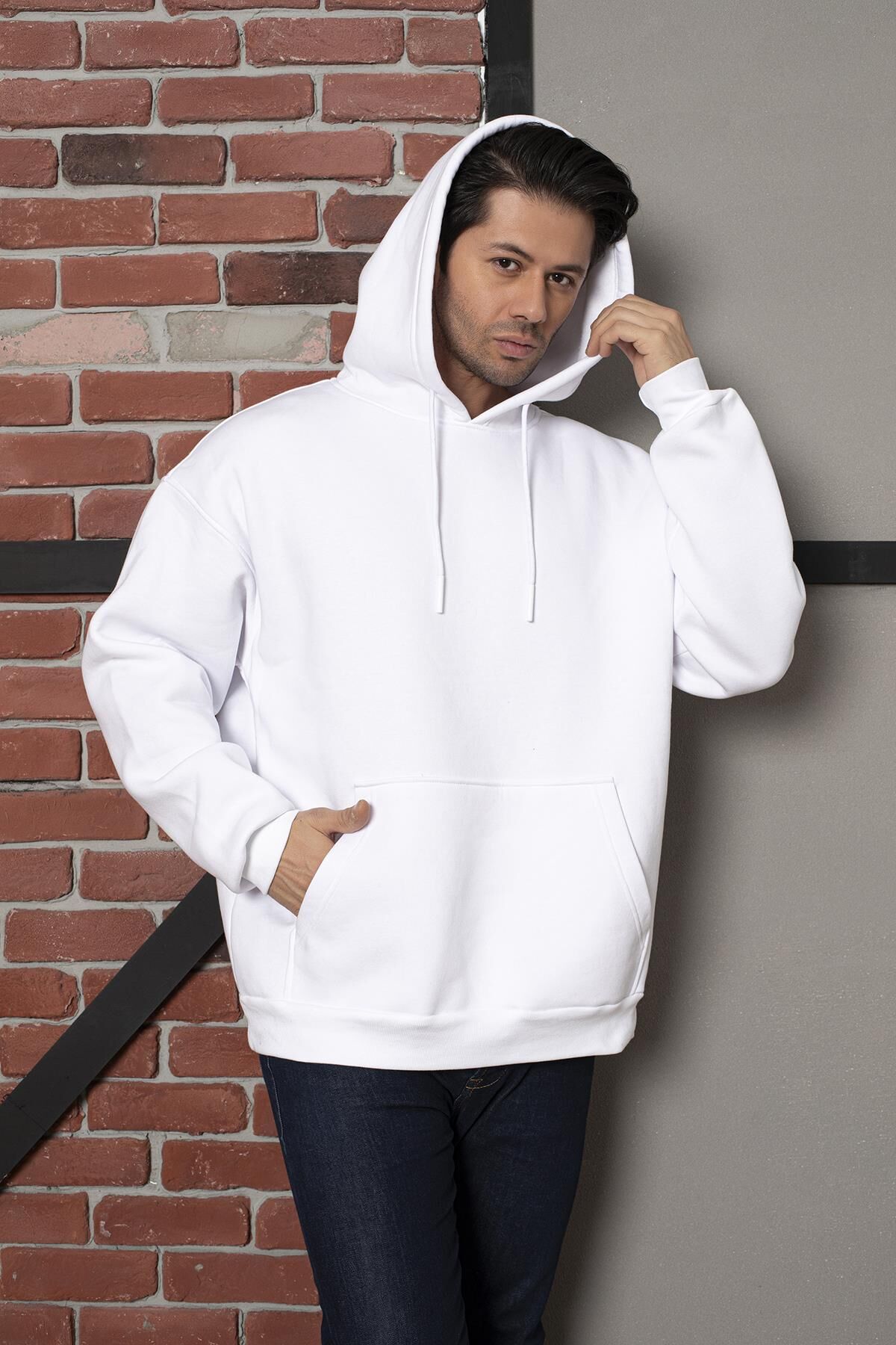 0003 ÜNİSEX KAPŞONLU CEPLİ OWERSİZE SWEAT  BEYAZ