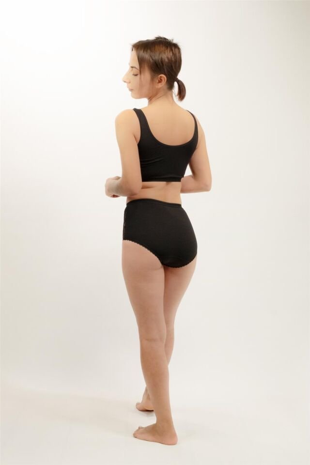 4366 Yanları Şerit Dantelli Yüksek Bel Bato Külot Black