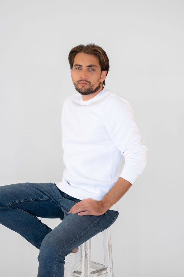 0004ÜNİSEX KAPŞONSUZ CEPSİZ REGULER SWEAT