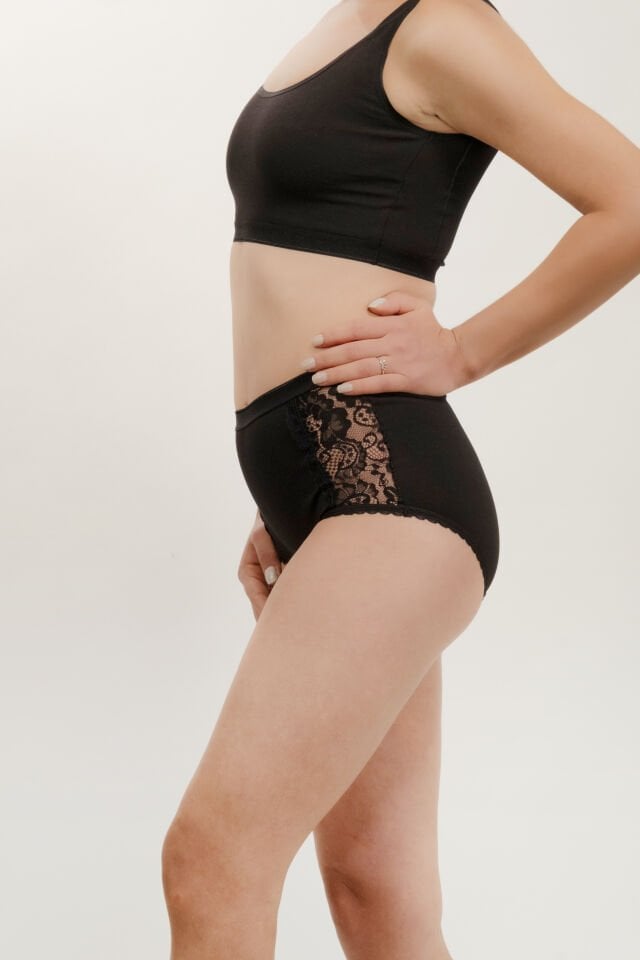 4366 Yanları Şerit Dantelli Yüksek Bel Bato Külot White