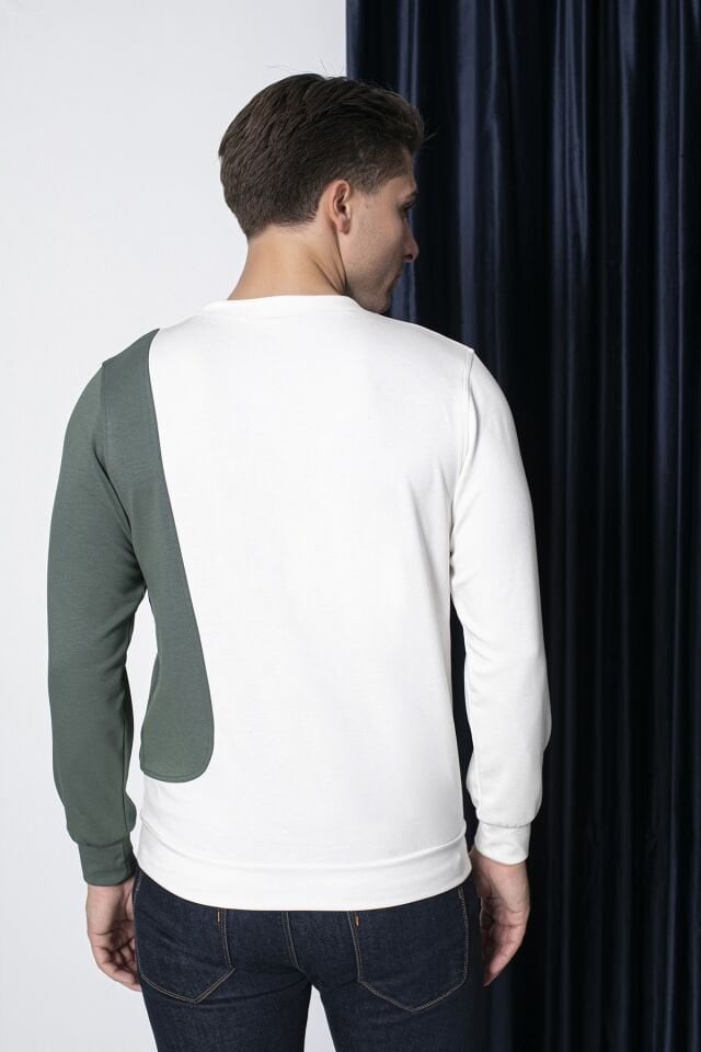 0052 ÖNÜ SÜS CEPLİ REGÜLER SWEAT