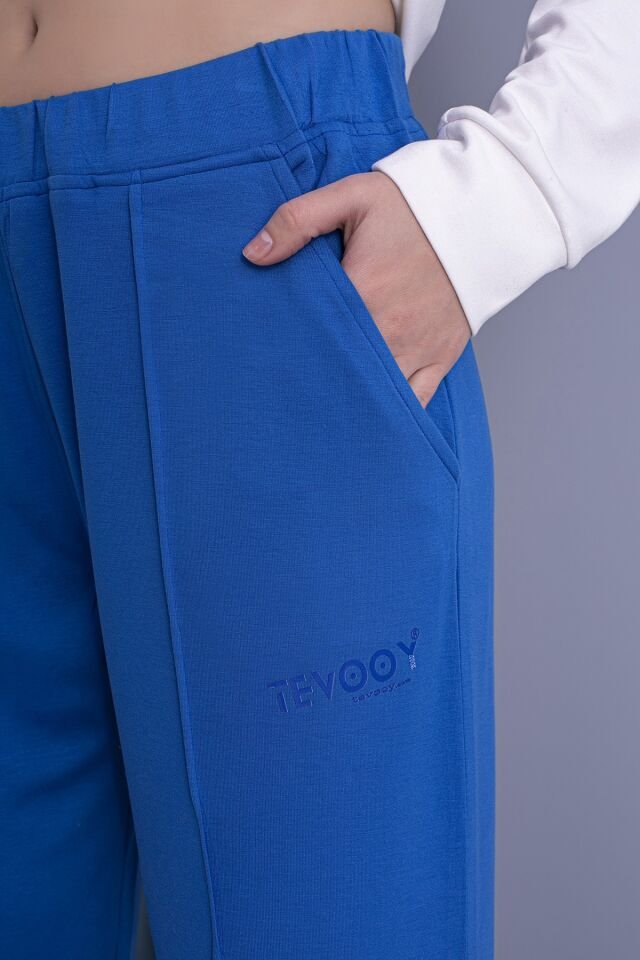 0055 ÖNÜ NERVÜR DİKİŞLİ EŞOFMAN