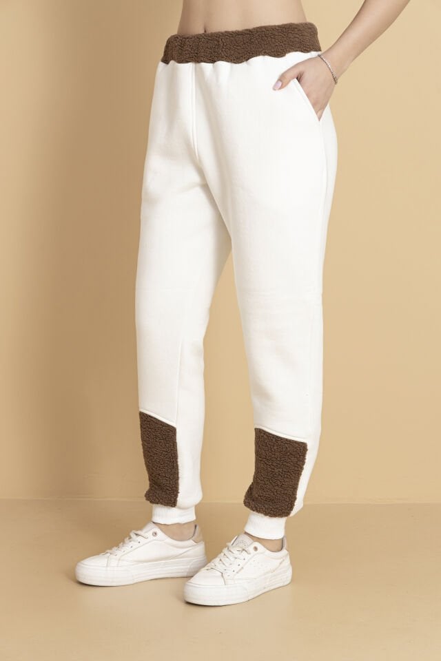 0073 BEL VE PAÇA KUZU TÜYÜ RİBANA PAÇA EŞOFMAN