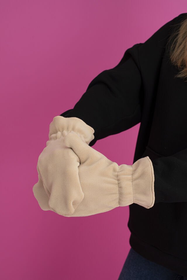 0080 KLASİK ELDİVEN KUZU TÜYÜ POLAR