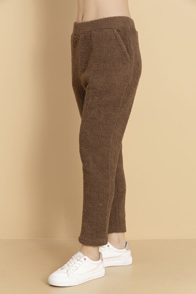 0083 UNİSEX FULL KUZU TÜYÜ EŞOFMAN